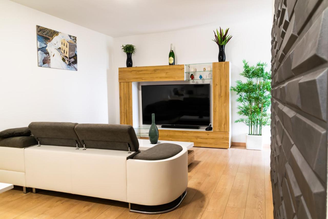 Diana Holiday Home Αγκριτζέντο Εξωτερικό φωτογραφία