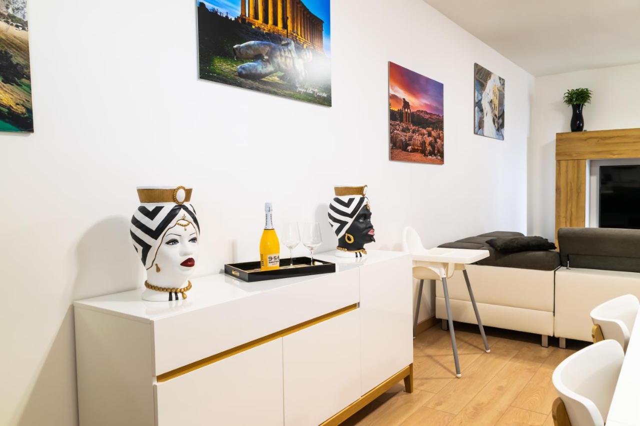 Diana Holiday Home Αγκριτζέντο Εξωτερικό φωτογραφία